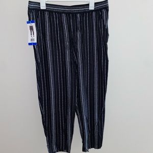 Patterned Black & White dress pants